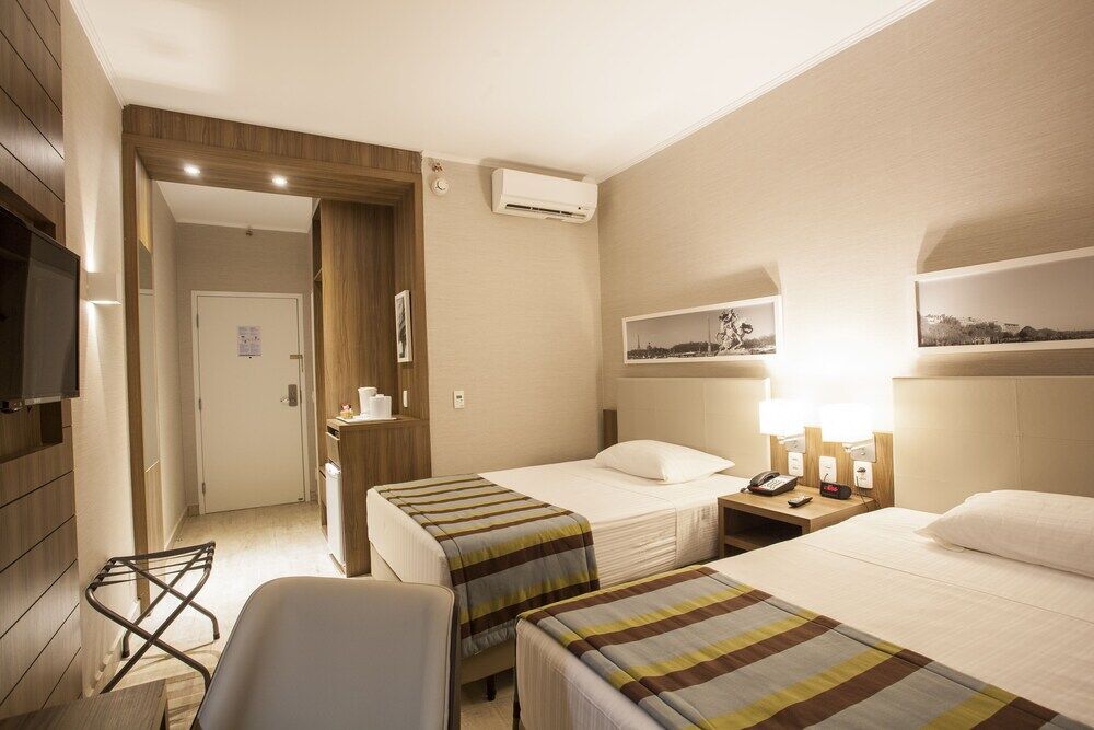 Hotel Agisol Marilia Bagian luar foto