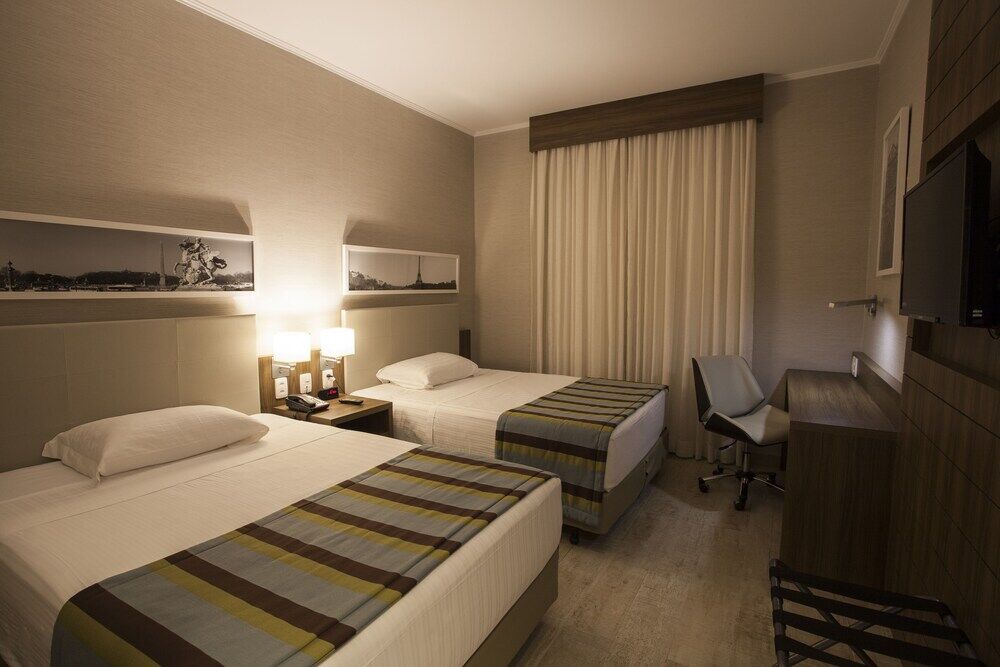 Hotel Agisol Marilia Bagian luar foto